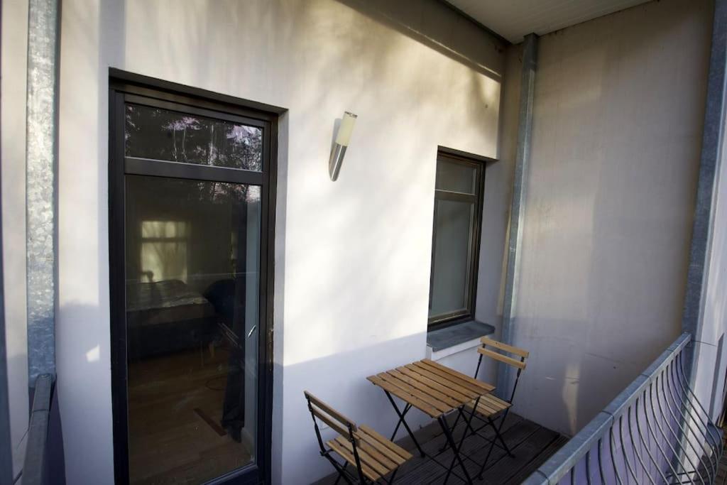 Charmante Wohnung Im Gruenen Leipzig Exterior photo